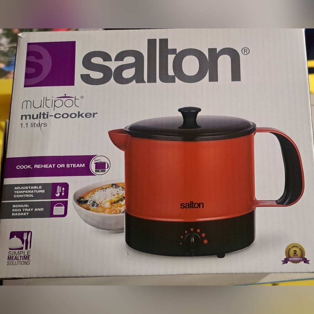 Red Multi-Cooker 1.1 Liters